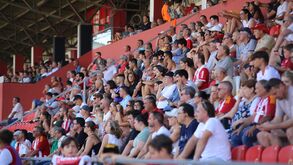AVS SAD abre as portas do estádio para o teste com o Aparecida