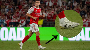 Gyökeres trocou de clube... e também de marca de chuteiras