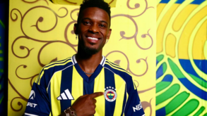 Nelson Semedo: «Trabalhar com Mourinho e aprender com ele é um privilégio»