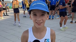 Miúdo de 10 anos corre 25 km a ritmo alucinante e gera preocupação: «É uma loucura, esta história pode acabar mal»