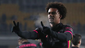 Villarreal pode bater recorde por Renato Veiga
