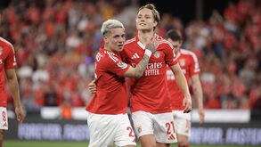 Schjelderup e Prestianni disputam titularidade no Benfica