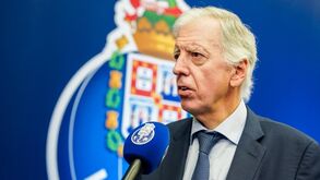 Presidente da MAG do FC Porto admite retirada da camisola 2 em homenagem a Jorge Costa