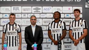 Portimonense apresenta Welinton Júnior, Alexandre Abel e Welat Cagro