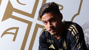 Oficial: David Sousa reforça defesa do Casa Pia