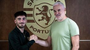 Nicolás Perren renova com o Sporting