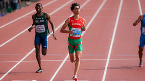 Pedro Afonso nas 'meias' dos 200m e Stela Fernandes na final dos 3.000m obstáculos do Europeu de Sub-20