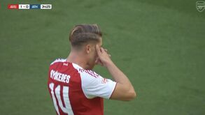 Aí está o primeiro golo de Gyökeres com a camisola do Arsenal: veja como foi