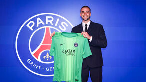 Paris Saint-Germain contrata Lucas Chevalier ao Lille