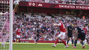 Arsenal perde com Villarreal no Emirates em jogo com Gyökeres e golos de Pépé, Noorgard, Danjuma e Odegaard