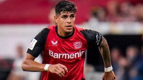 Caminho livre para Kiwior ser oficializado no FC Porto: Hincapié é reforço do Arsenal