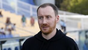 Ian Cathro vê Estoril mais 