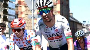 João Almeida e a saída de Ayuso: «Como colega de equipa, não diria amigo, desejo-lhe o melhor»