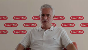 Mourinho e o melhor jogador de sempre: «A bola de há 40 anos pesava 10 kg, a de agora voa»