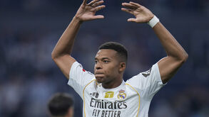 Mbappé marca pelo Real Madrid no Bernabéu