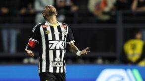 'Humilhações' e 'bate-boca' com adeptos: Regresso de Neymar ao Santos tem sido... um pesadelo