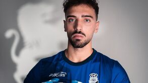 Guarda-redes Brian Araújo é reforço do Farense