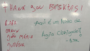 Besiktas responde ao Benfica com mensagem escrita a verde