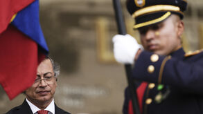 Ataque com drone de grupo terrorista na Colômbia derruba helicóptero e mata 12 polícias