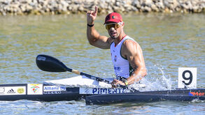 Fernando Pimenta apura-se para a final de K1 500 a horas de defender ouro nos 1.000 metros
