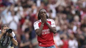 Eberechi Eze oficializado no Arsenal