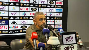 Rui Borges: «Na primeira parte alguns jogadores sentiram o que é jogar aqui...»