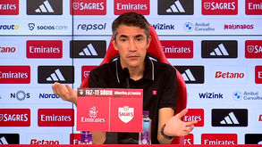 A reação de Bruno Lage à insatisfação de Aktürkoglu: «Não sei dizer...»