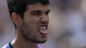 Carta assinada por Alcaraz é vendida por 222 mil dólares e tenista fica boquiaberto: «Não compreendo»