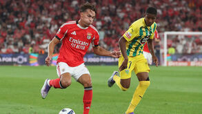 Comboio bósnio brilha no drible e na agressividade: Dedic já lidera o Benfica em vários capítulos