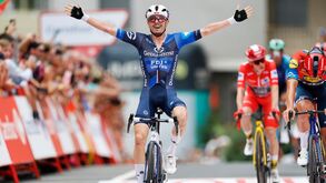 David Gaudu vence 3.ª etapa da Vuelta 2025