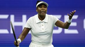  Venus Williams eliminada por Karolina Muchova no regresso ao US Open