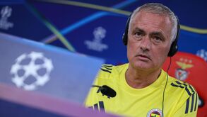 Mourinho: «Não estive a vender uma história para colocar o Benfica num patamar que não é o seu»