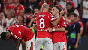 Benfica vence Fenerbahçe por 1-0 na 2.ª parte do encontro