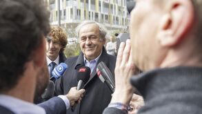 Platini e Blatter definitivamente absolvidos na Suíça