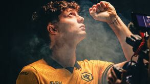 Ladislav Krejci reforça Wolverhampton de Vítor Pereira