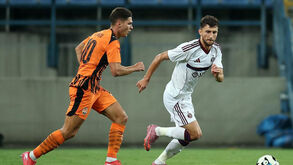 Luís Castro lançou Sudakov no Shakhtar Donetsk: «Benfica escolheu bem»