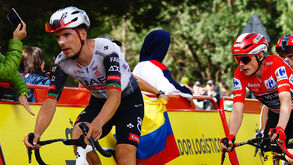 Jay Vine vence 6.ª etapa da Vuelta e João Almeida dá sinal de força na primeira chegada em alto