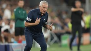 Impresa turca revela indemnização milionária que Mourinho vai receber após saída do Fenerbahçe