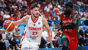 Portugal sofre pesada derrota com a Turquia na 3.ª jornada do Eurobasket