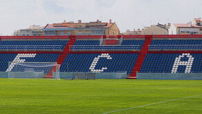 Estádio do Alverca tem capacidade para quase sete mil pessoas