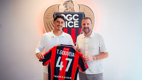 Tiago Gouveia ouviu João Neves antes de ir para o Nice: «Ele disse-me que era um clube muito bom»