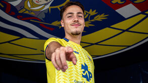 Espen van Ee e Jansonas: conheça as elevadas cláusulas dos reforços do Arouca