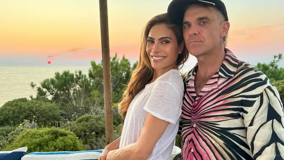 Robbie Williams passa férias na Comporta