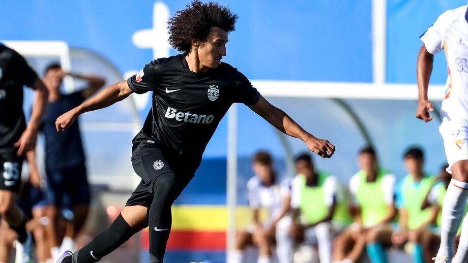 Zaïd Bafdili só alinhou até agora perante o olhar dos adeptos na pré-temporada dos 'bês' leoninos