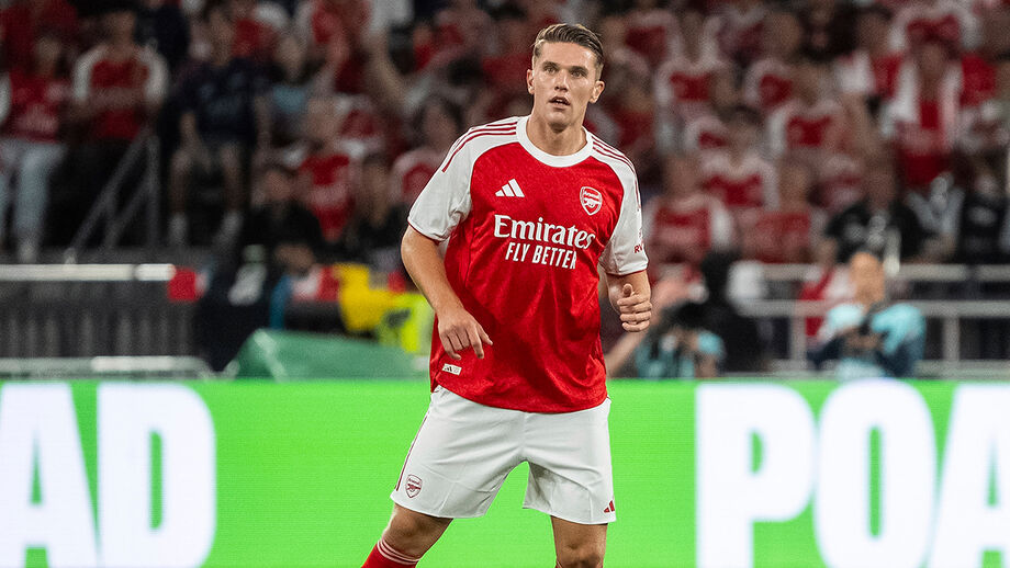 Viktor Gyökeres já se estreou pelo Arsenal