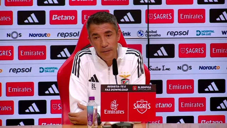 Treinador do Benfica manteve 'tabu' mercado