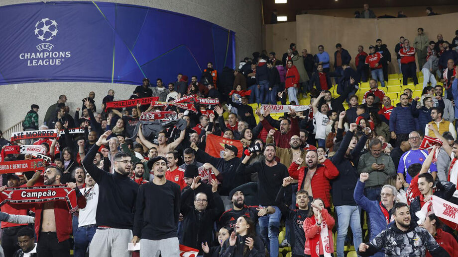 Bancadas do Allianz Riviera vão ter benfiquistas