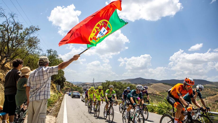 Volta a Portugal na estrada