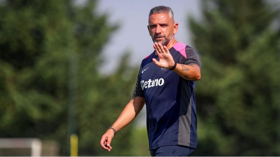 Rui Borges orientou mais um treino na Academia