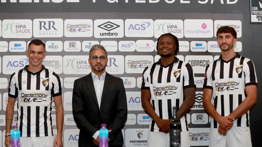 Welinton Júnior, Rodiney Sampaio (presidente da SAD), Alexandre Abel e Welat Cagro